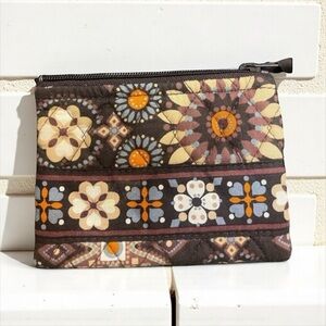 Vera Bradley Small Brown Floral Wristlet Clutch​​